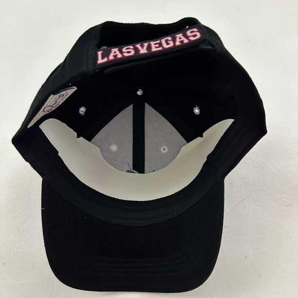 Black Paris Las Vegas cap - Picture 3 of 5